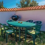 Two-bedroom In * Vir