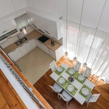 Two-bedroom In Vir
