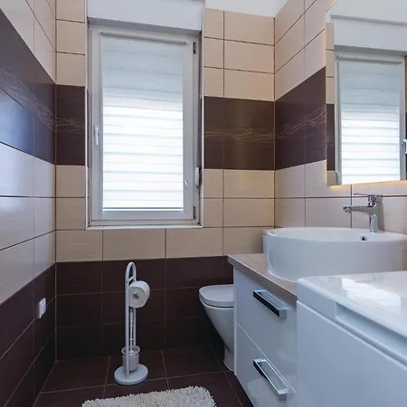 Apartamento Two-bedroom In *