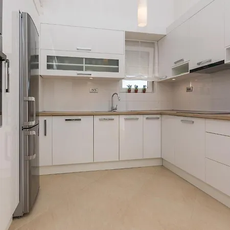Two-bedroom In Apartman *