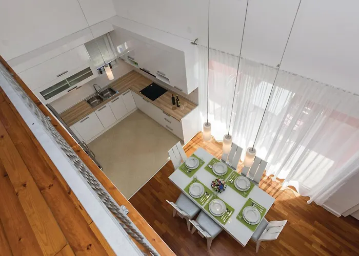 Two-bedroom In Vir
